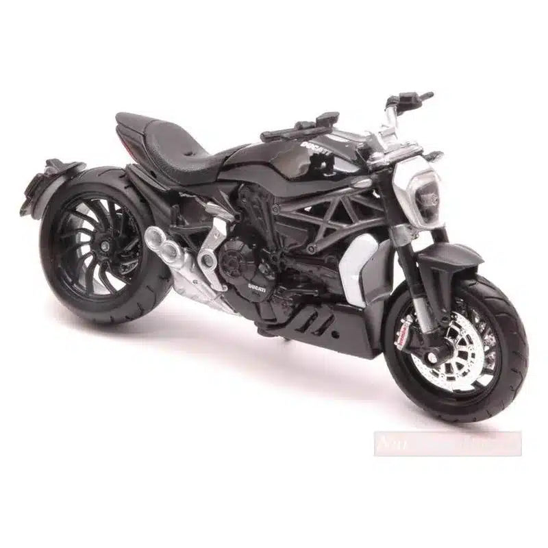 Ducati XDiavel S – Escala 1:18